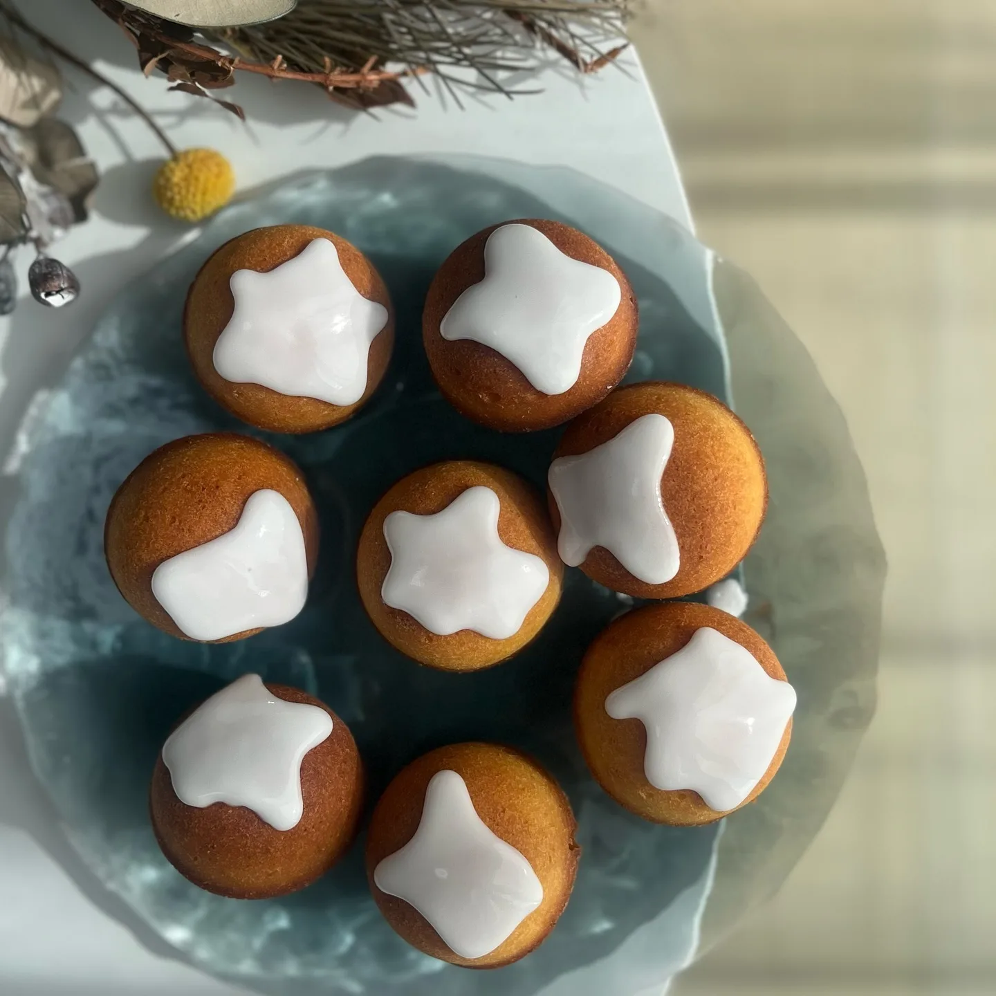 アイシングレモンケーキ